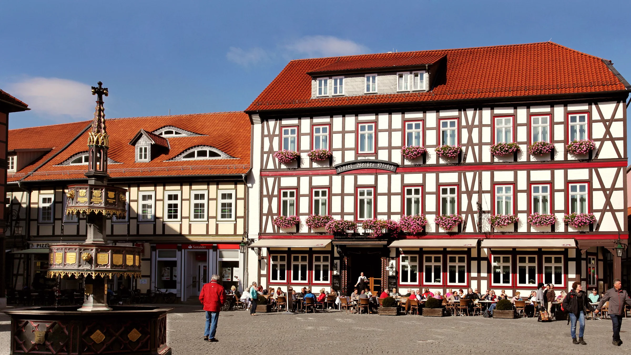 Das Hotel Weißer Hirsch am Marktplatz von Wernigerode
